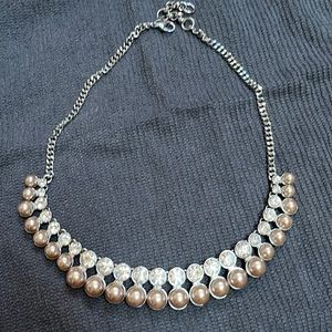 Adjustable necklace